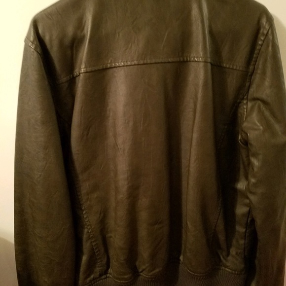 Guess men’s leather jacket - Picture 2 of 6